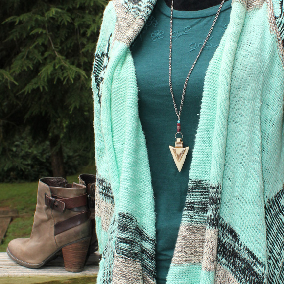 Free People Vanessa Mooney Arrowhead Necklace - Picture 5 of 8